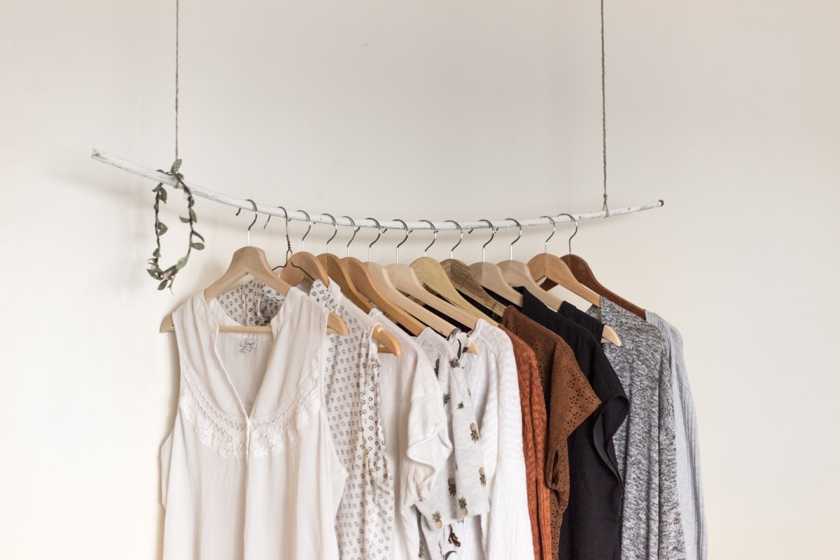 BrandsGateway authentic high-ticket designer apparel and luxury fashion dropshipping